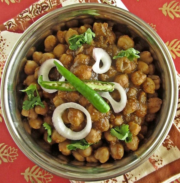 Recipe: Chole Masala (Indian Cooking)