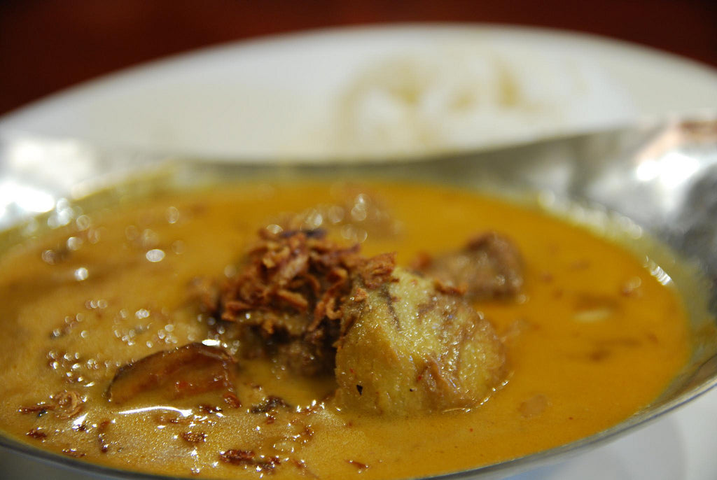 Traditional Thai Massaman Curry with Beef (Recipe)